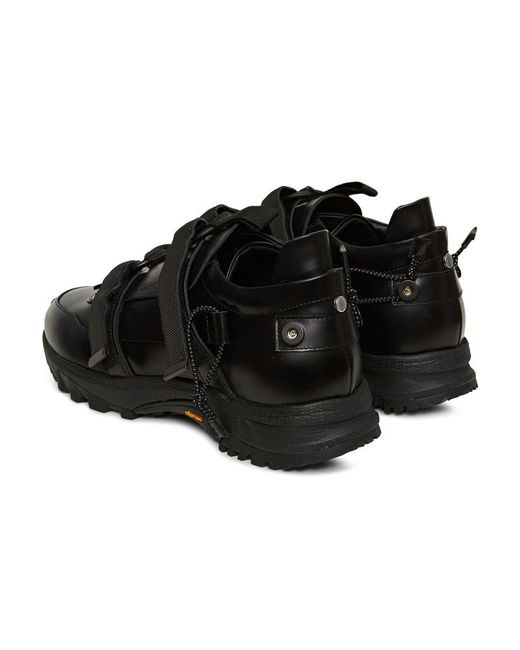 tactical sneakers