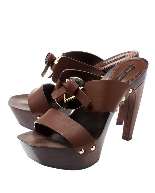 Louis Vuitton Brown Leather Buckle Detail Knot Platform Open Toe Sandals Size 38 in Brown - Lyst