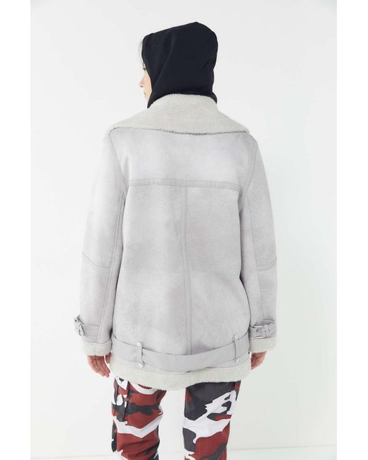 Urban Outfitters Uo Oversized Faux Leather Aviator Jacket In Gray Lyst Urban Outfitters Gray Uo Oversized Faux Leather Aviator Jacket Lyst