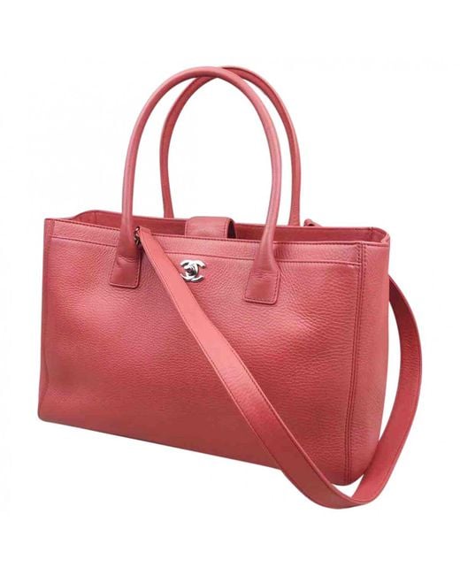 Lyst Chanel Preowned Leather Tote in Pink