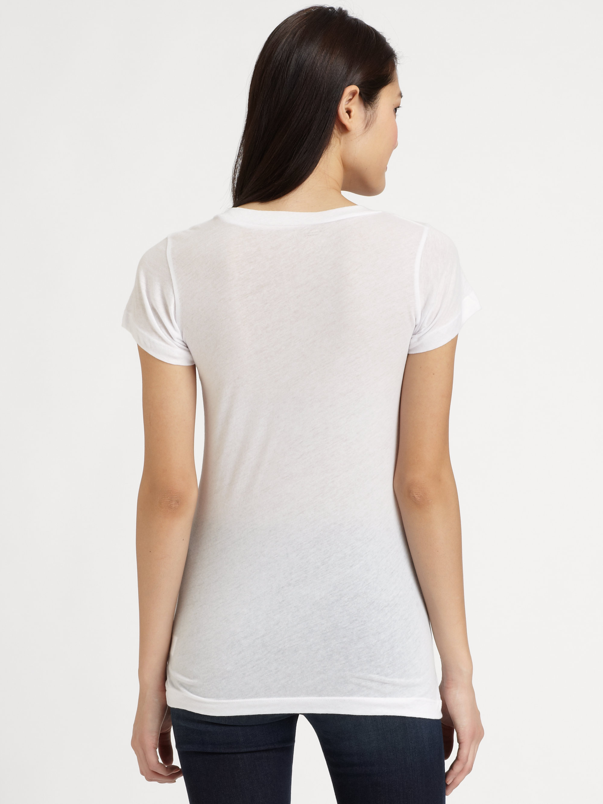White cotton tee % Cotton T-shirts Wholesale, Blank Cotton Tees wholesale, blank % Tee-shirts distributor, cotton crewneck supplier.