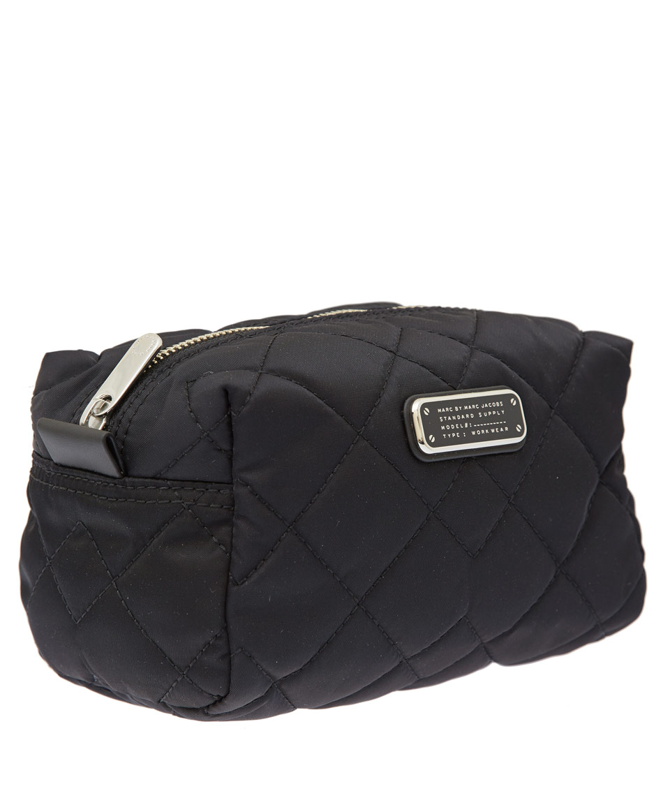 Lyst Marc By Jacobs Large Black Crosby Quilted Cosmetic Bag Gallery Women S Marc Jacobs