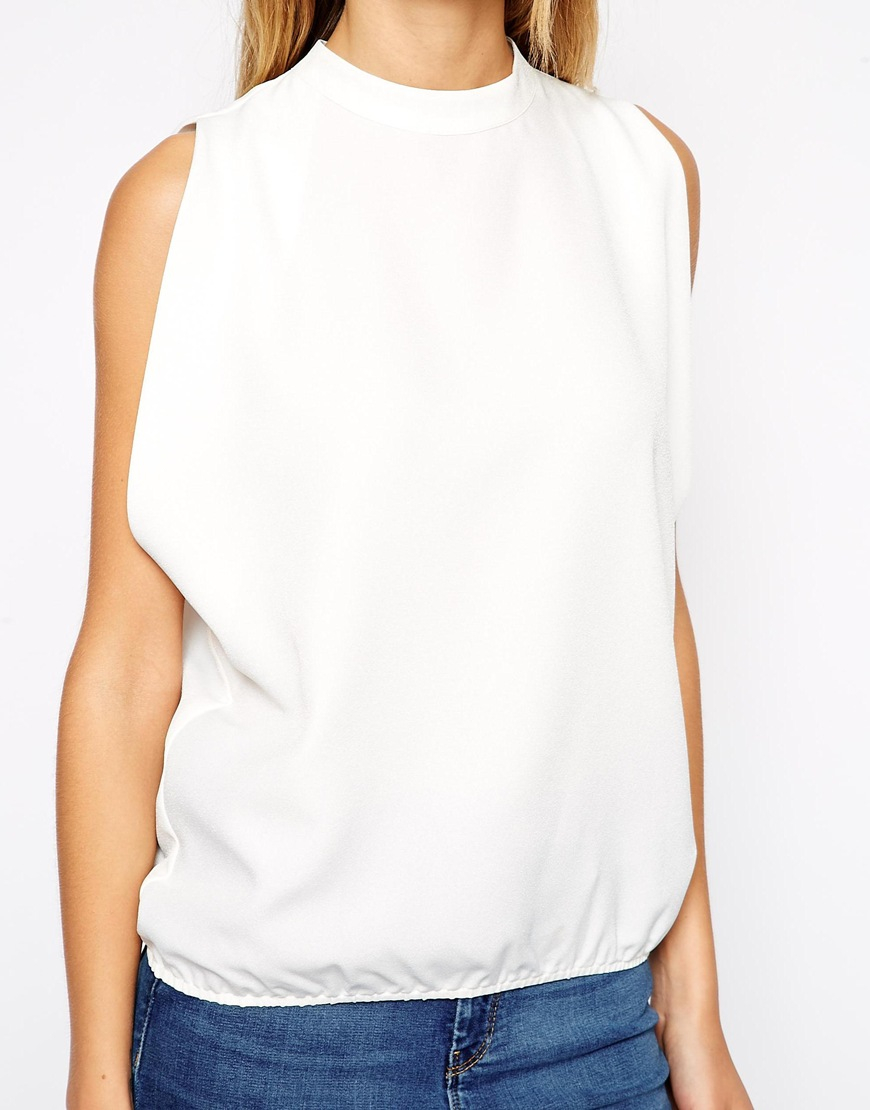 white cropped high neck top