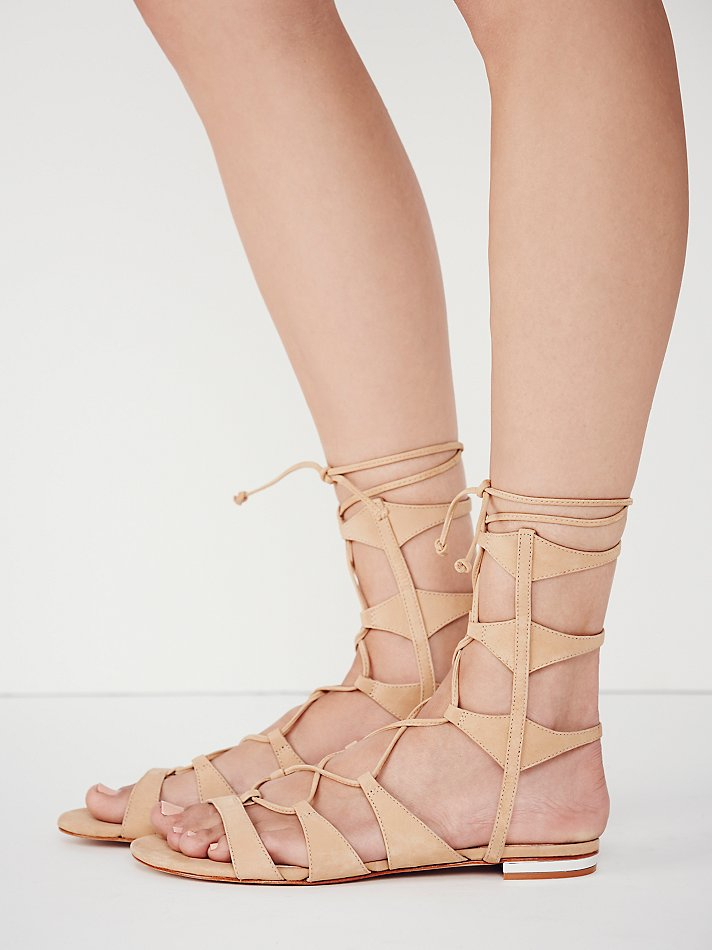 Free People Lina Lace Up Sandal in Beige (Lightwood) | Lyst