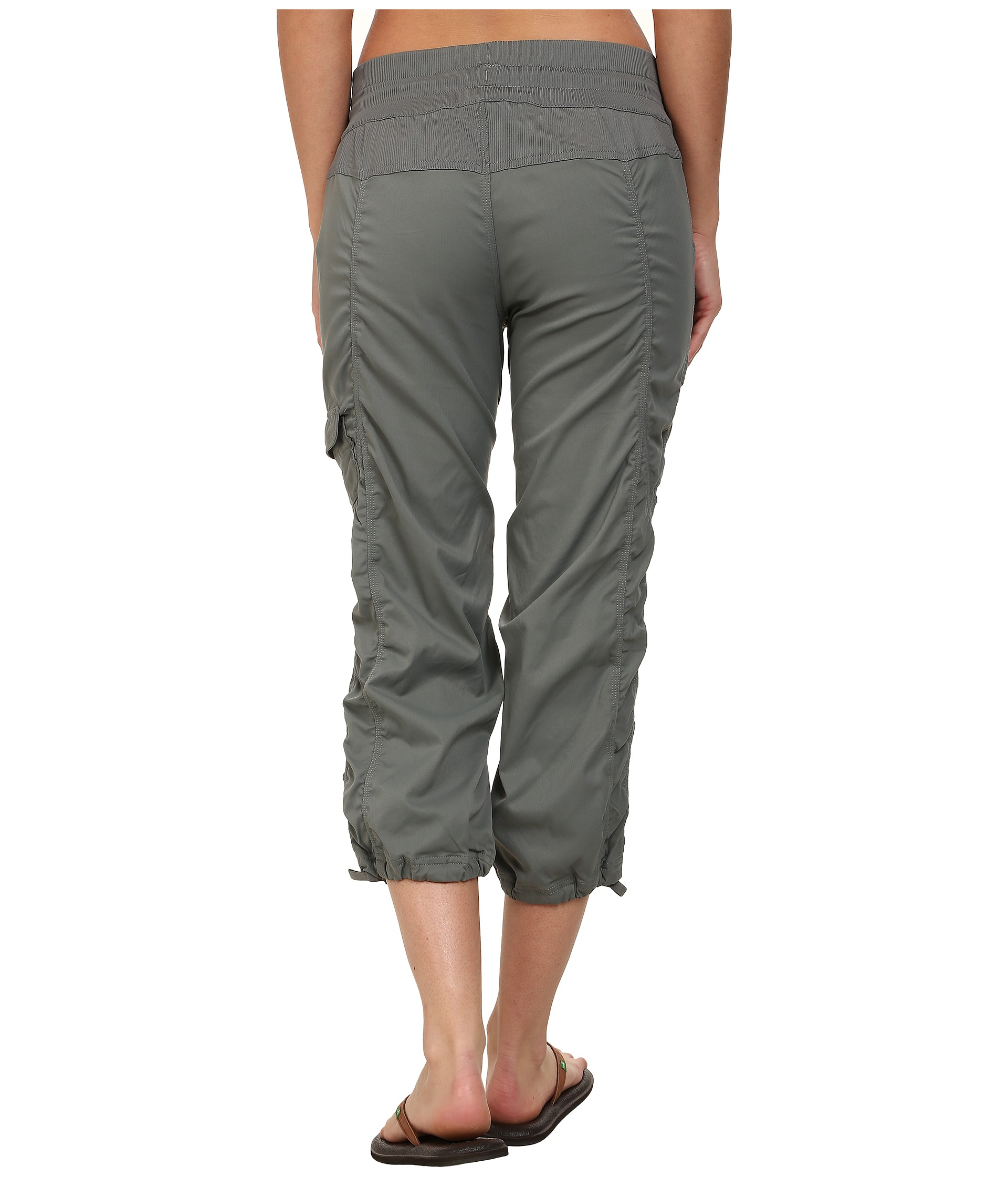 The north face Aphrodite Woven Pull-on Capri in Green | Lyst