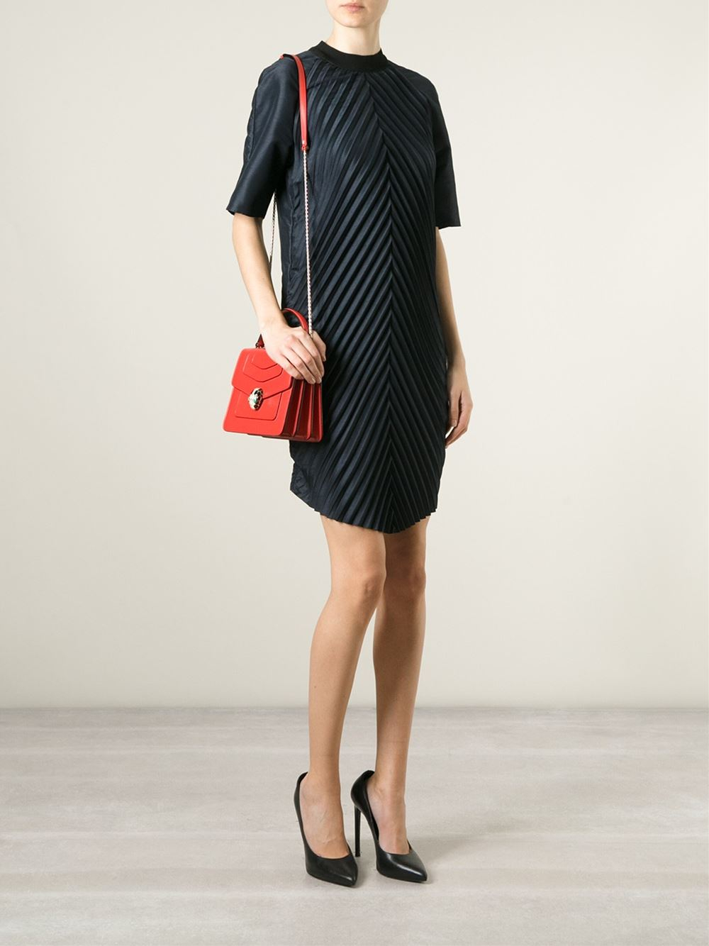 Lyst Bvlgari Serpenti Forever Calf Leather Shoulder Bag In Red Gallery