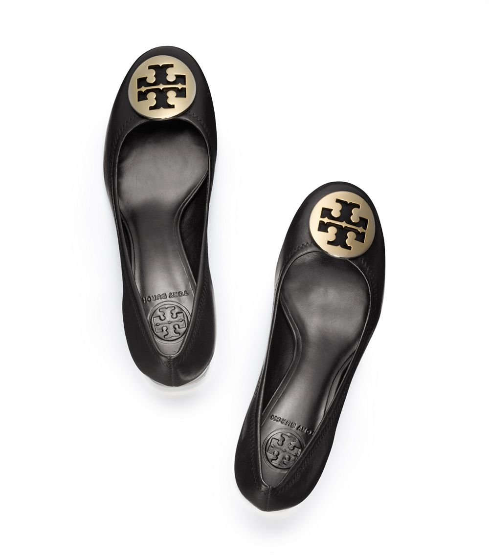 Lyst - Tory Burch Amy Pump in Black