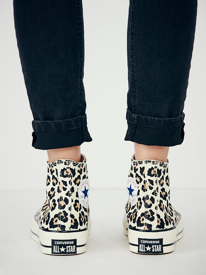ladies leopard converse