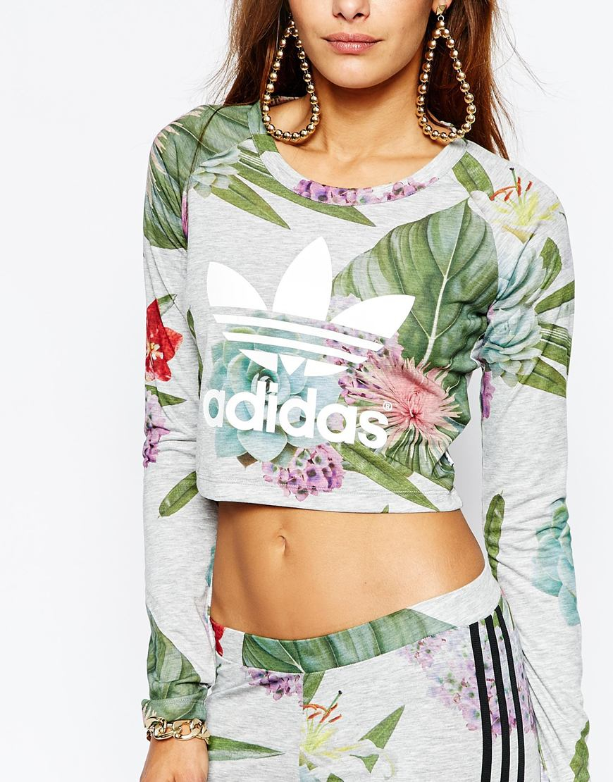 adidas originals cropped graphic t shirt adidas originals cropped graphic t shirt