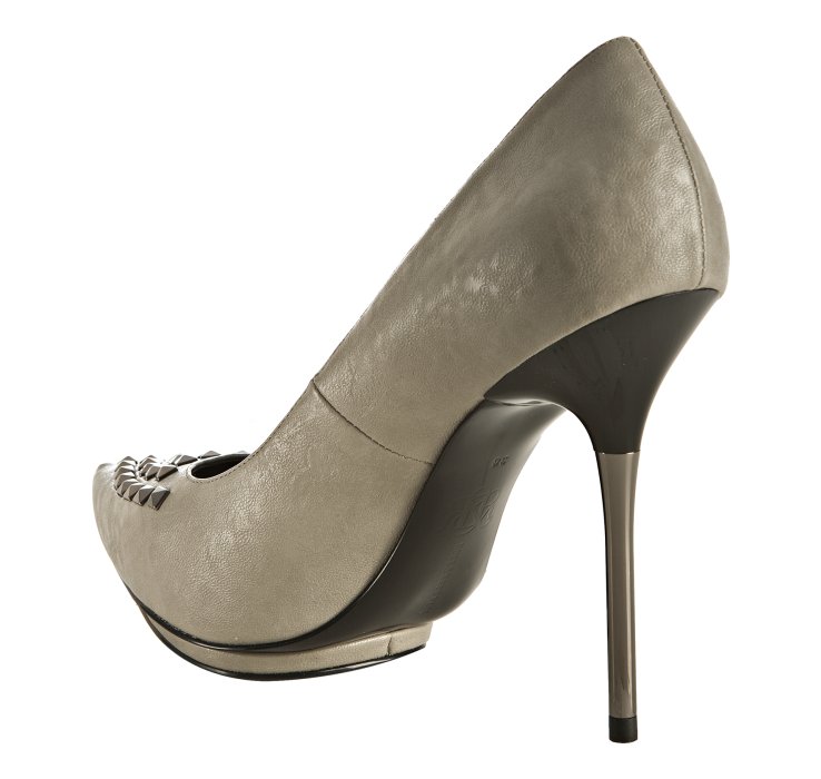 grey leather pumps