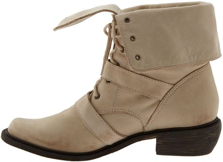 Trouvé Sabrina Distressed Leather Ankle Boot in Beige (natural oiled ...