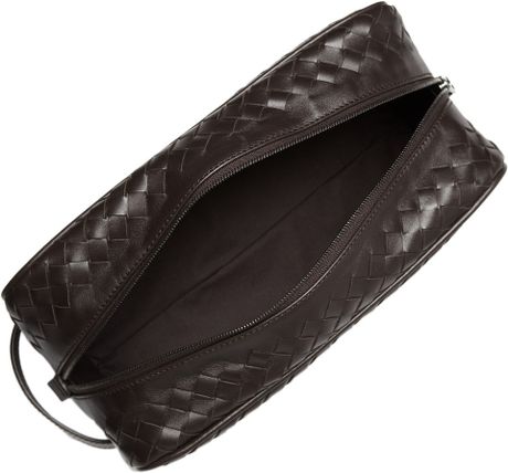 Bottega Veneta Intrecciato Leather Wash Bag in Brown for Men | Lyst