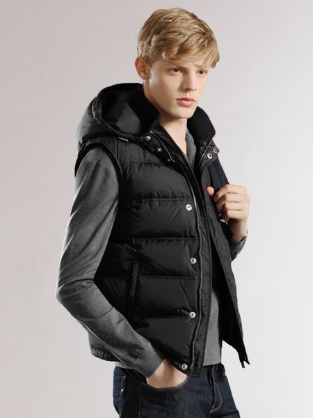 Gucci Quilted Down Vest in Black for Men | Lyst