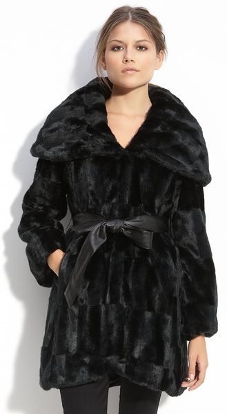 Tahari Hooded Faux Fur Coat in Black | Lyst