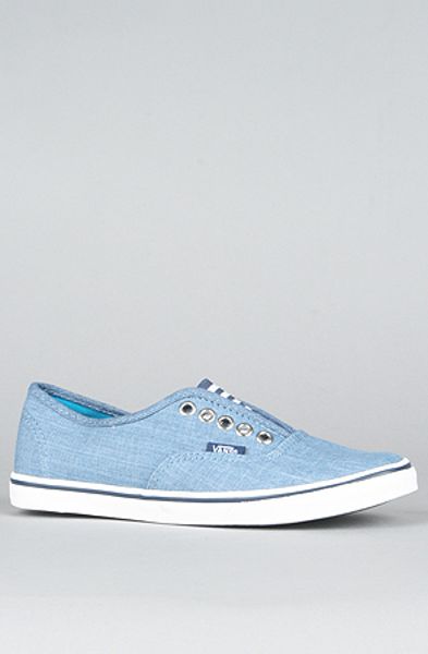 Vans The Authentic Lo Pro Gore Sneaker in Navy Denim in Blue (navy) | Lyst