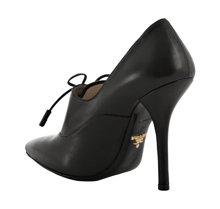 Lyst - Prada Black Leather Pointed Toe Oxford Pumps in Black