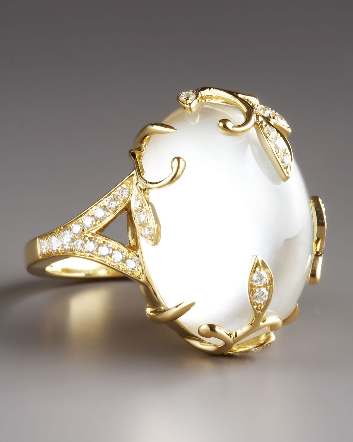 Mother Of Pearl White Gold Ring Mother Of Pearl White Gold Ring