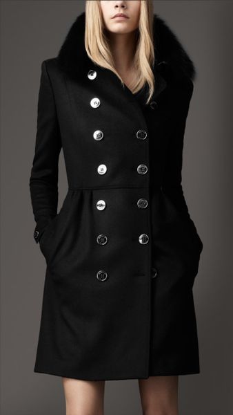 Burberry Fur Collar Trench Coat in Black | Lyst