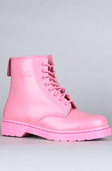 dr martens mono pink