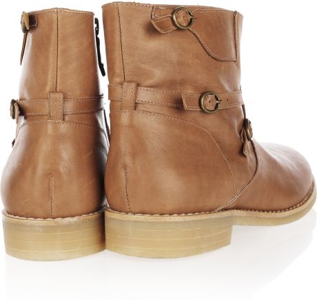 Vanessa Bruno Athé Buckled Flat Leather Ankle Boots in Brown (tan) | Lyst