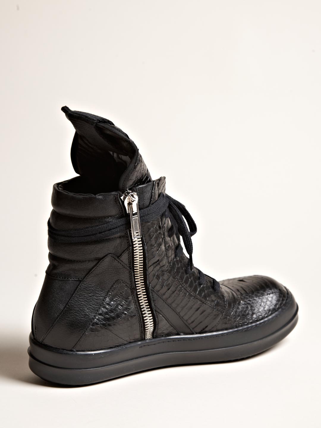 dolce gabbana custom 2 zero