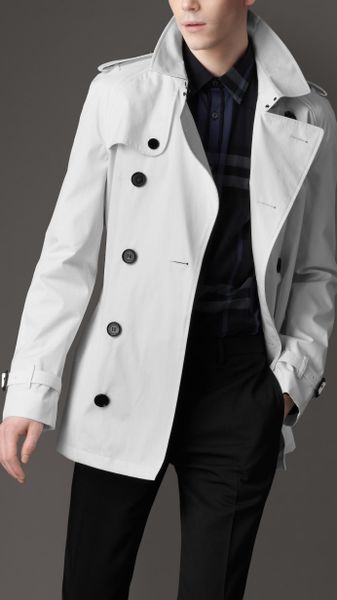 Burberry Short Cotton Trench Coat in White for Men | Lyst