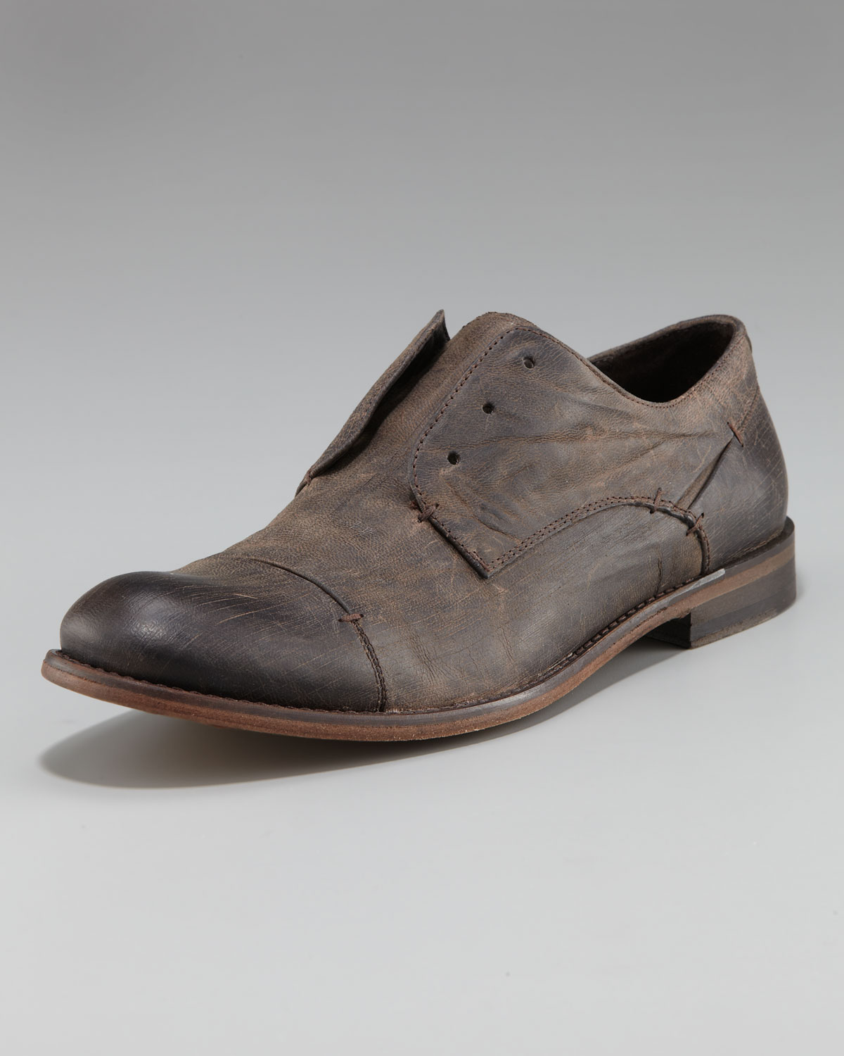 laceless oxfords