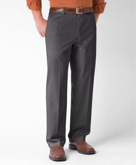 Dockers D4 Relaxed Fit Comfort Khaki Flat Front Pants in Gray for Men ...