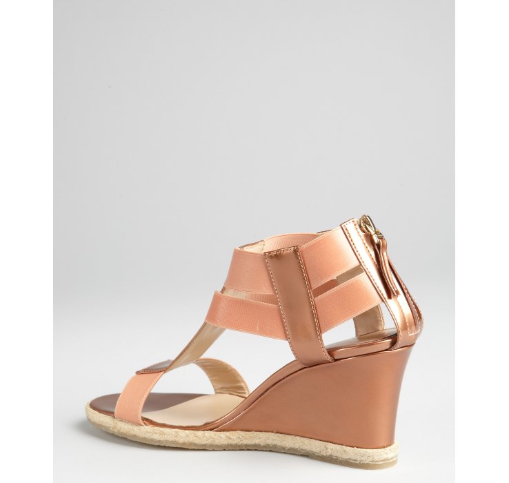 refresh sandals rose gold