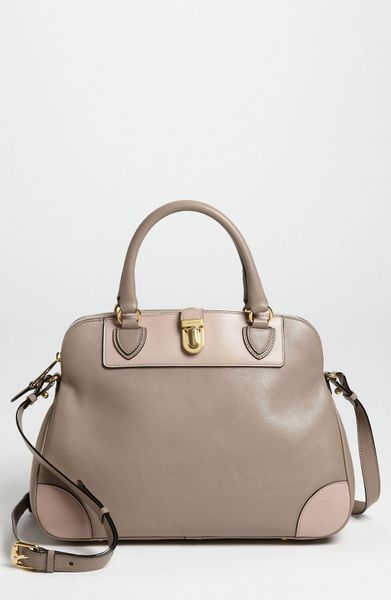 Marc Jacobs Colorblocked Manhattan Whitney Leather Satchel in Beige ...