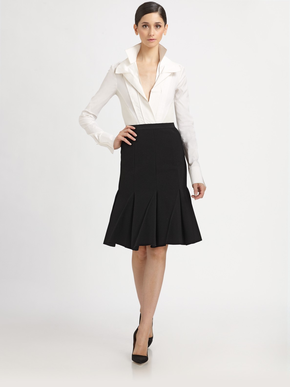 Donna Karan New York Spiral Pleated Skirt in Black | Lyst