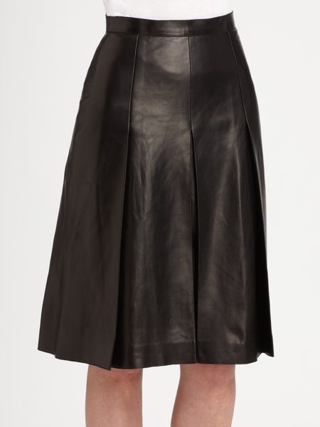 Valentino Pleated Leather Skirt in Black | Lyst