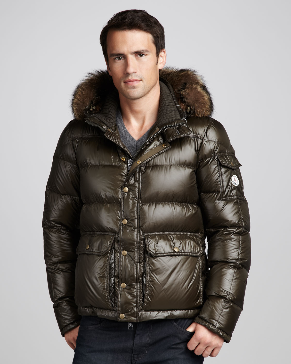 Натуральные пуховики мужские. Moncler down Jacket men. Moncler Jacket man. Мужские кожаные пуховики монклер. Пуховик монклер мужской.