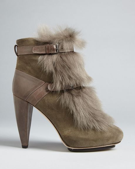 Rebecca Taylor Sheep Skin Runway Booties Dalia in Gray (taupe suede) | Lyst