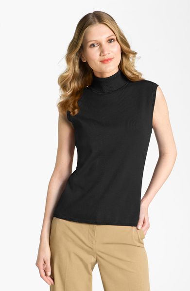 Louben Sleeveless Turtleneck Top in Black | Lyst