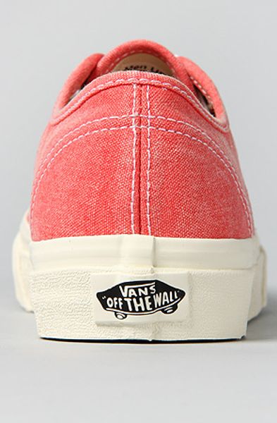 Vans The Authentic Slim Sneaker in Washed Hot Coral in Pink (coral) | Lyst