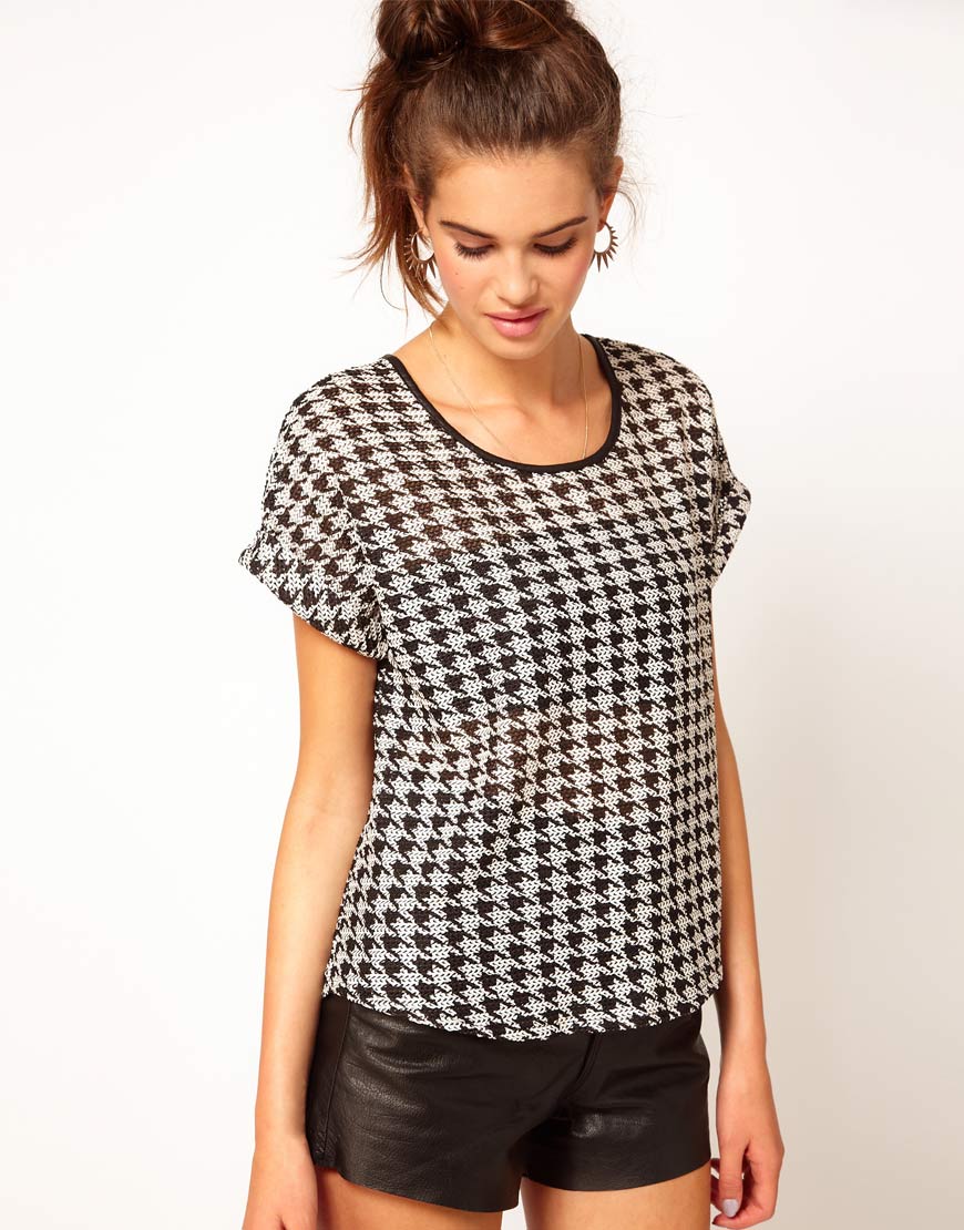 Lyst - River Island Dogtooth Print Woven Top in Black