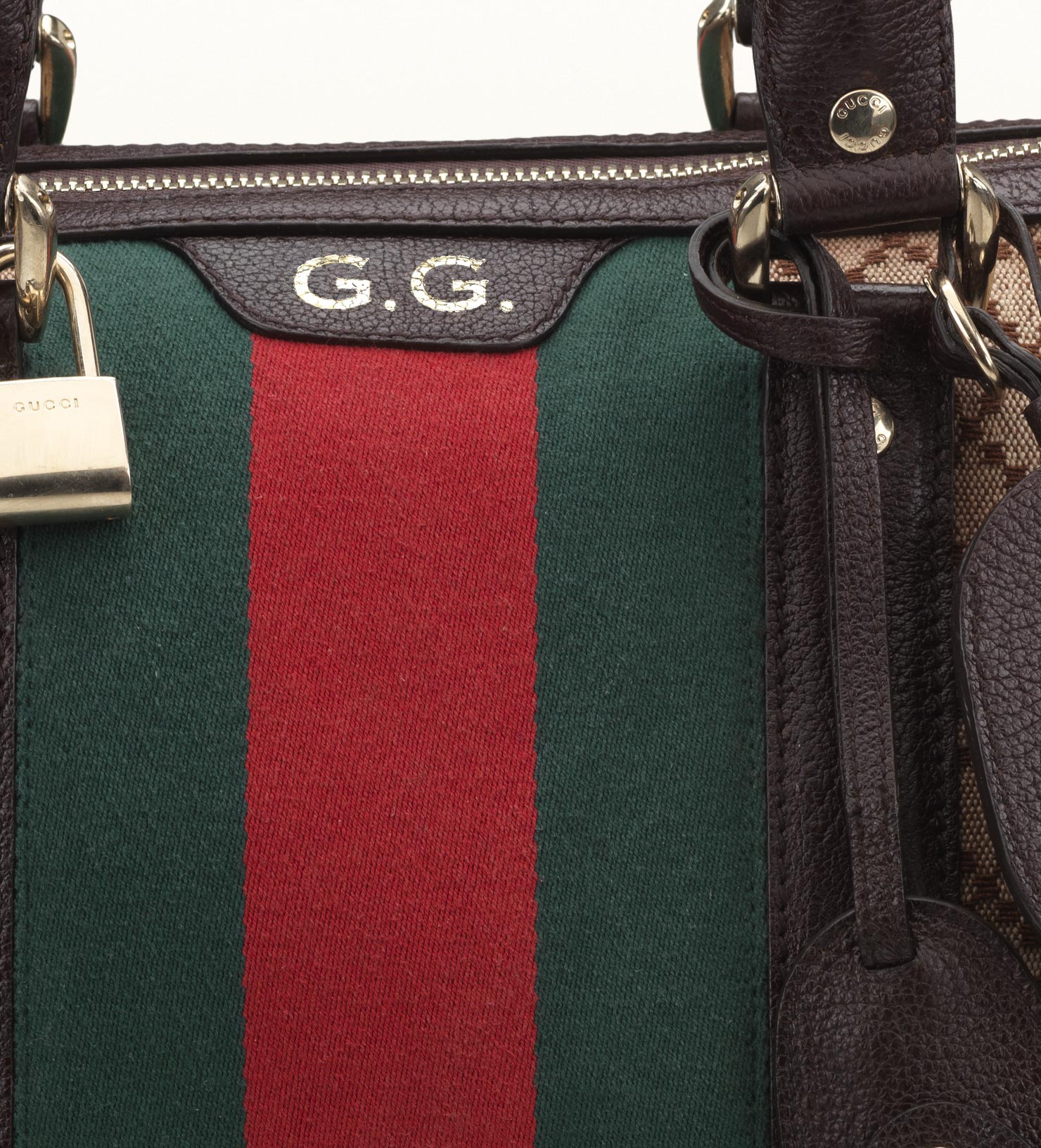 gucci signature duffle bag