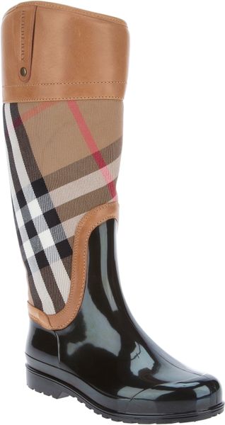 Burberry Checked Midcalf Boot in Black | Lyst