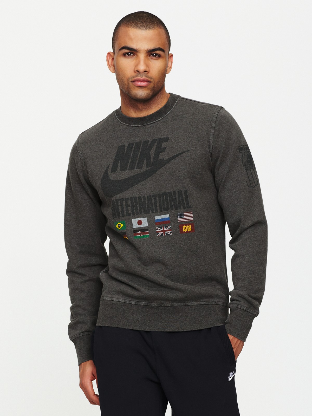 Nike Crew Neck Sweater in Gray for Men (black) | Lyst