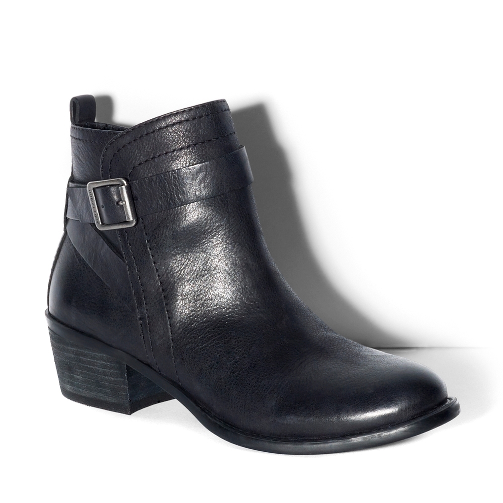 vince camuto peamer leather booties