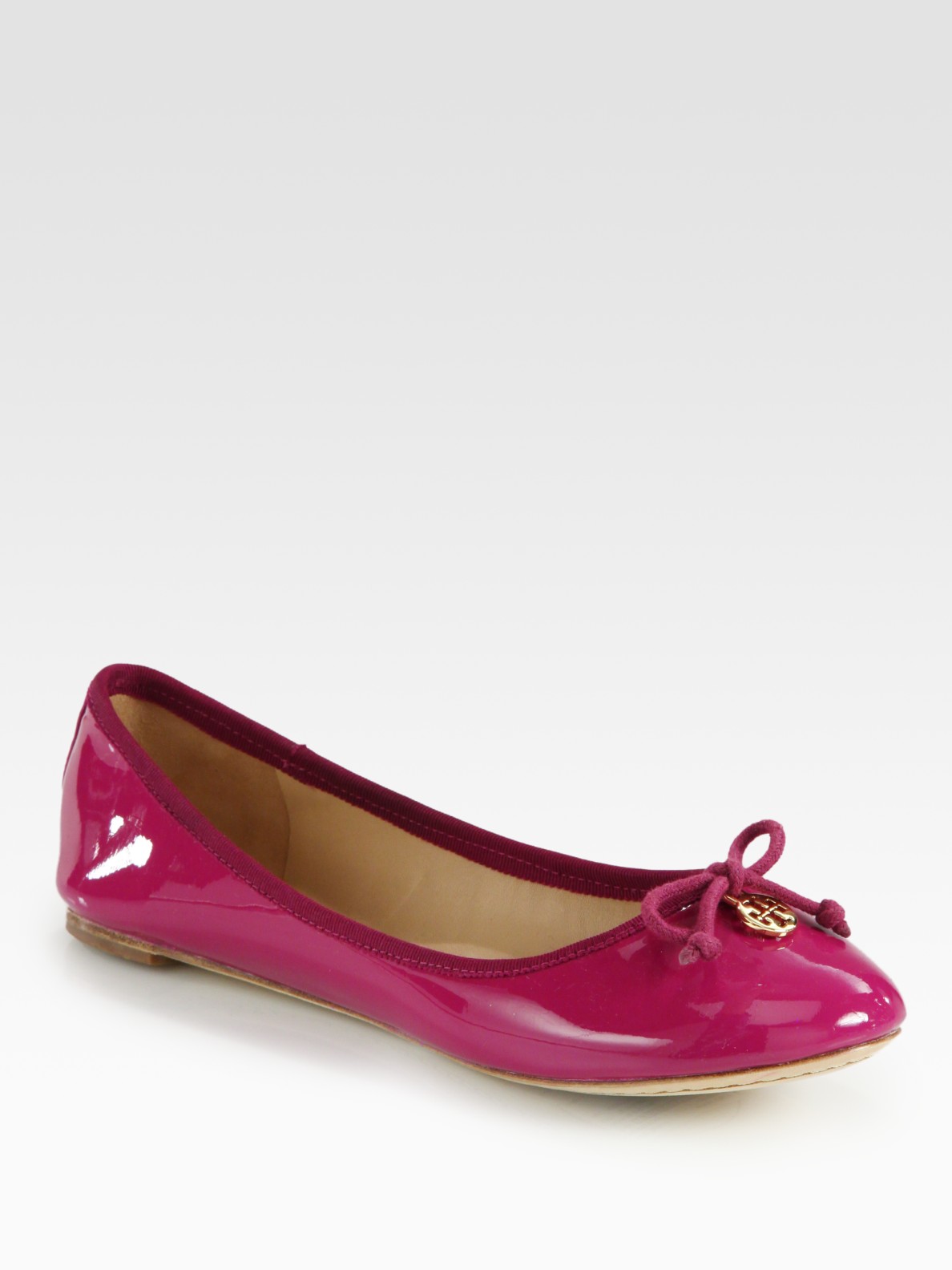 Tory Burch Chelsea Patent Leather Ballet Flats in Purple (fuchsia) | Lyst
