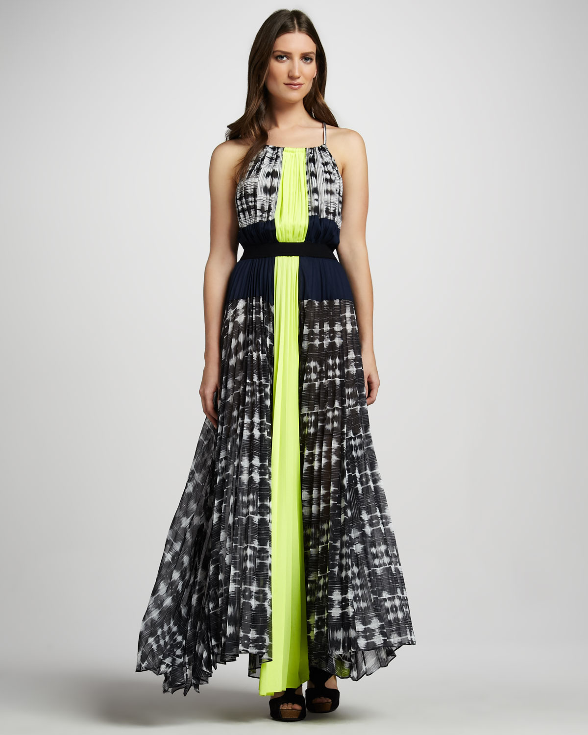 maxi dresses in max