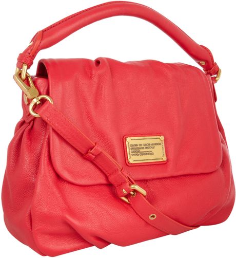 Marc By Marc Jacobs Classic Leather Shoulder Bag in Red (coral) | Lyst