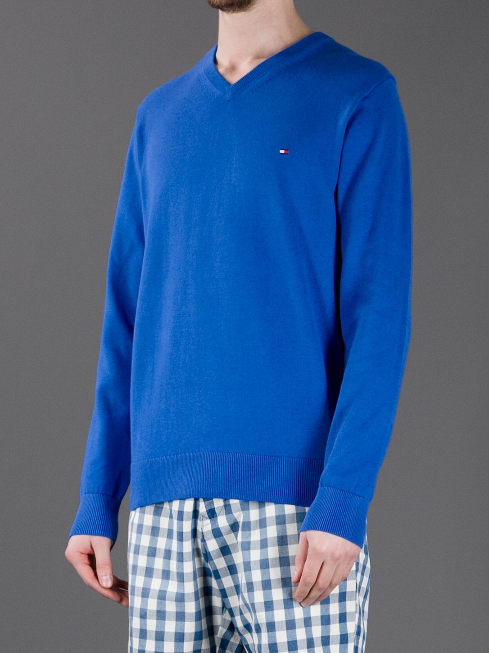 tommy v neck sweater
