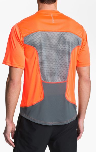 Under Armour Run Heatgear Flyweight Tshirt in Orange for Men (blaze ...