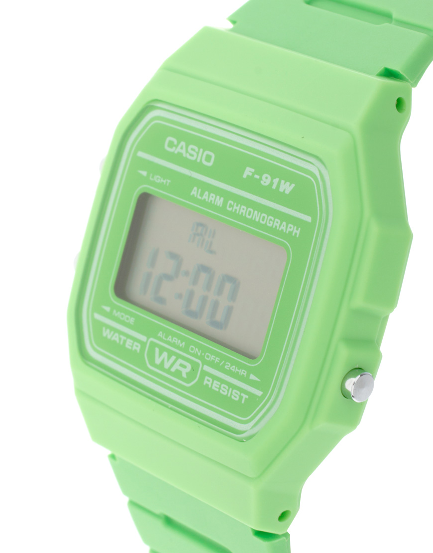 green mk watch