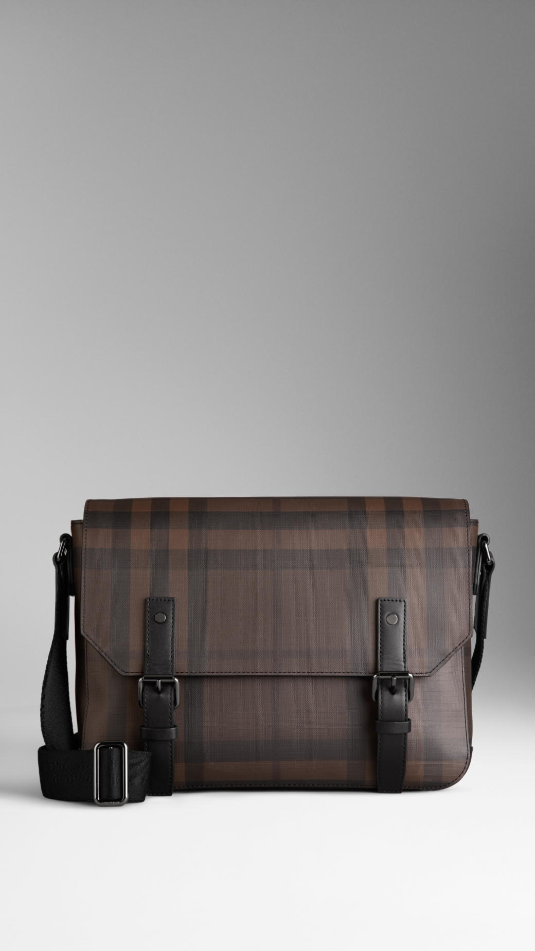 Burberry Small Smoked Check Messenger Bag in Black for Men | Lyst