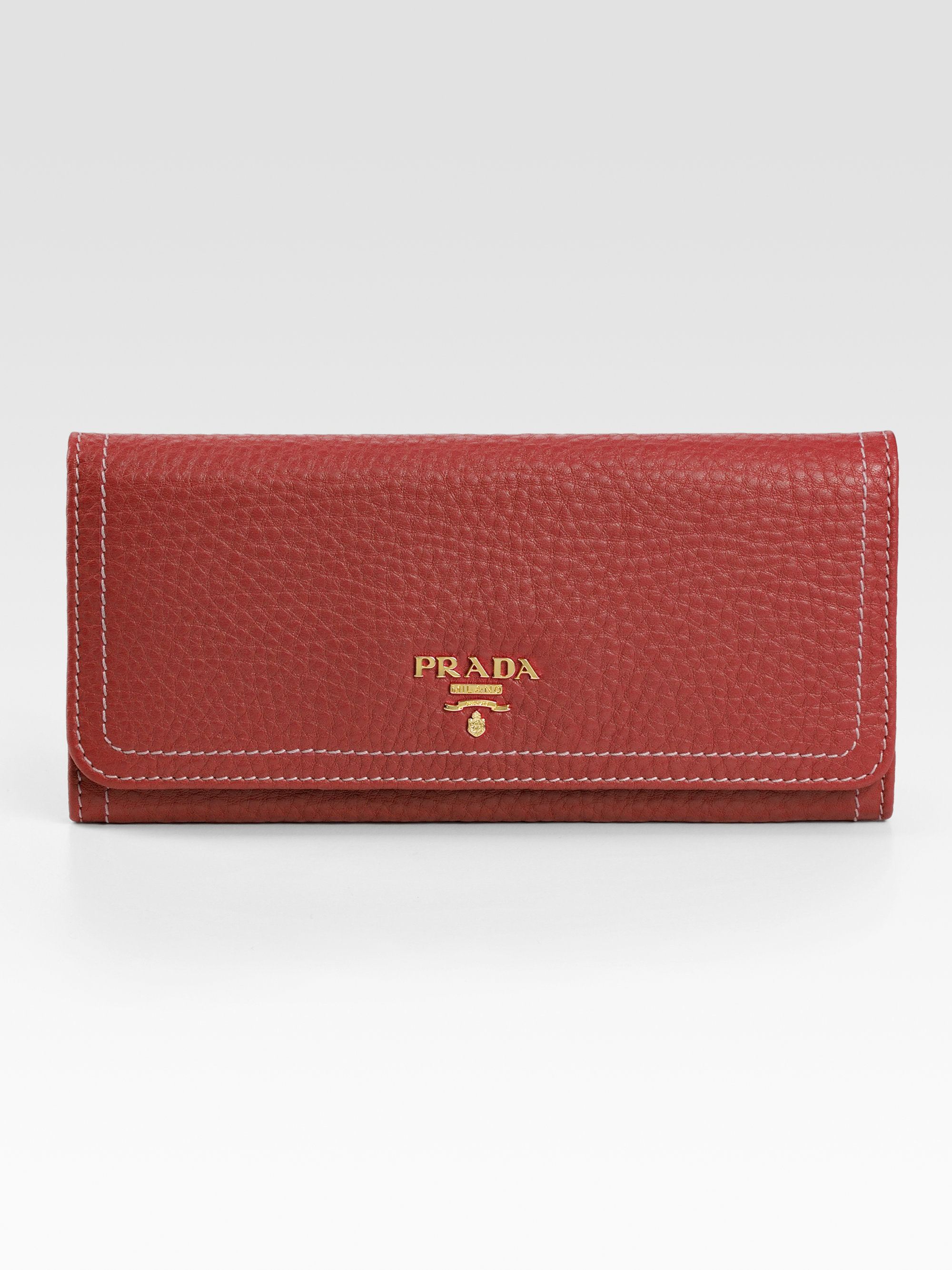 Prada Vitello Daino Flap Continental Wallet in Red (rosso-red) | Lyst  
