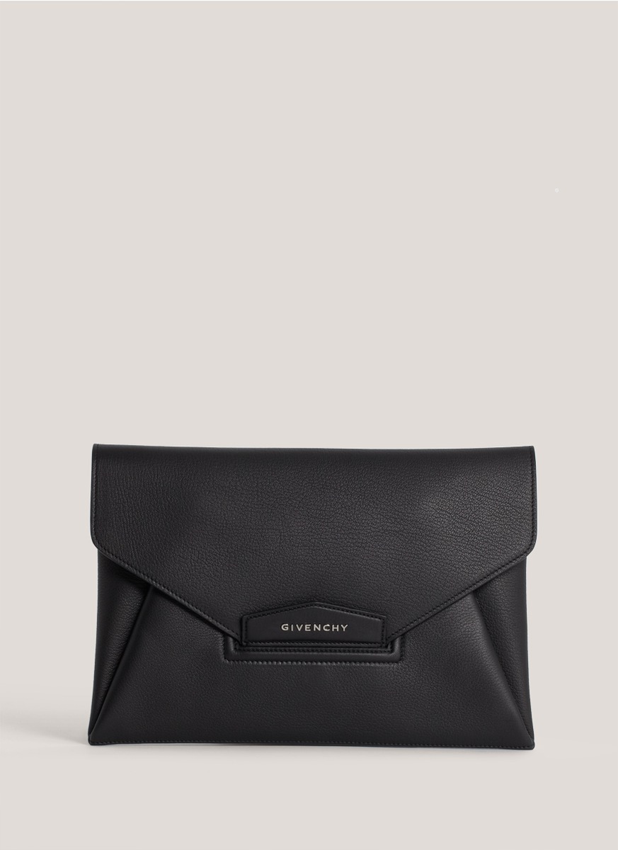 Lyst - Givenchy Antigona Leather Envelope Clutch in Black
